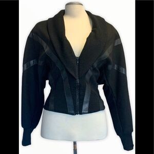 Vintage 90’s Karen Perry black retro zipup sweater